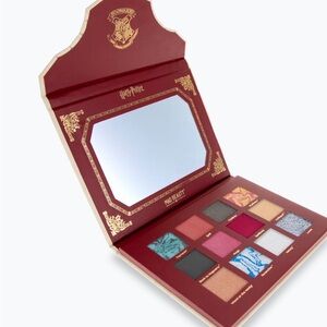 Harry Potter Hogwarts Acceptance Letter Eyeshadow Palette